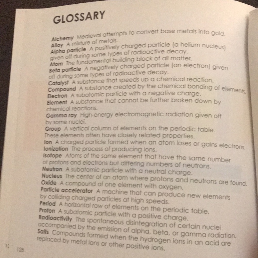 PERIODIC TABLE- Children’s book. Like NEW! Paperback book includes a poster. - Picture 5 of 9